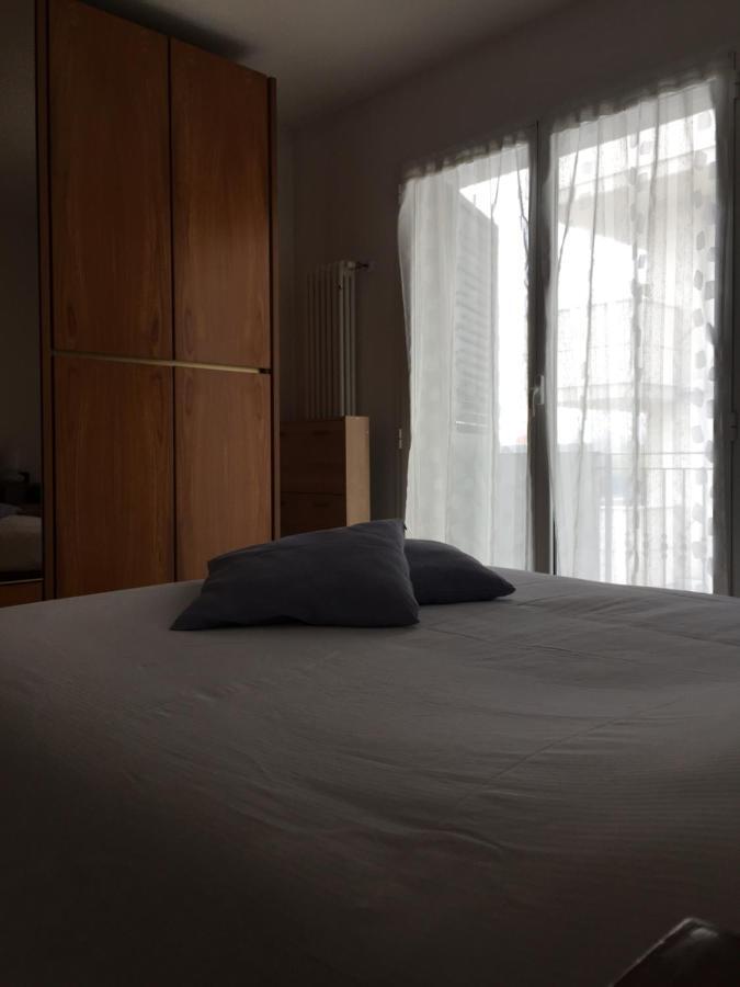 Aloe Beach Apartments, Ombrellone, Parcheggio E Uso Di Biciclette Gratis Rimini Buitenkant foto